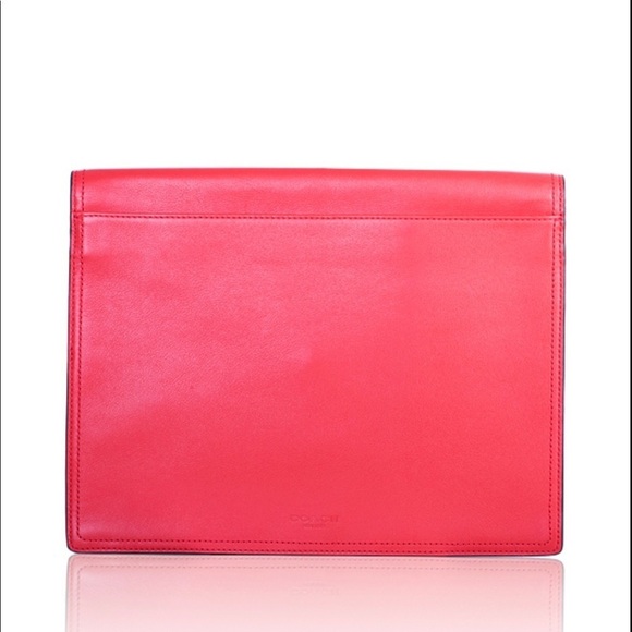 Coach Shamrock Turnlock Large Clutch​​​​​ - Picture 4 of 10